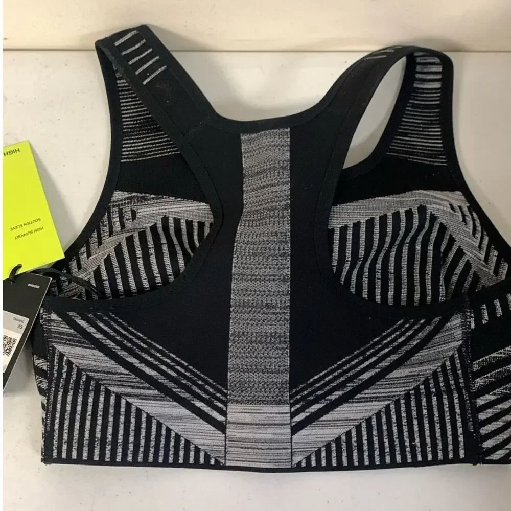 Nike Flyknit Women's XS Black High-Support Non-Padded Sports Bra, Grey